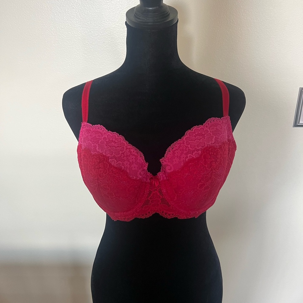 Victoria’s Secret Dream Angels Lined Demi Bra